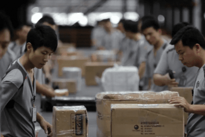 how-chinese-warehouses-help-prevent-amazon-fba-stockouts